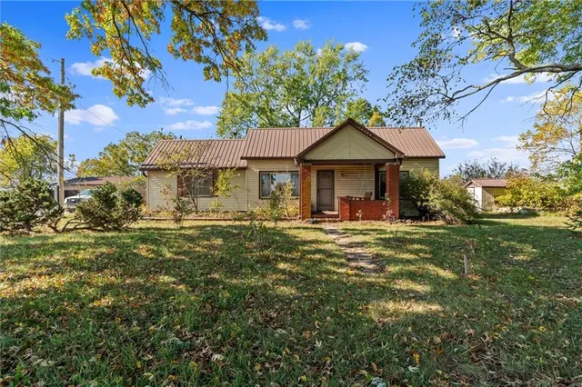 $475,000 | 17190 Highway 13, Richmond, MO 64085