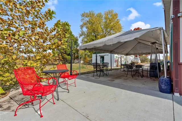 $475,000 | 17190 Highway 13, Richmond, MO 64085