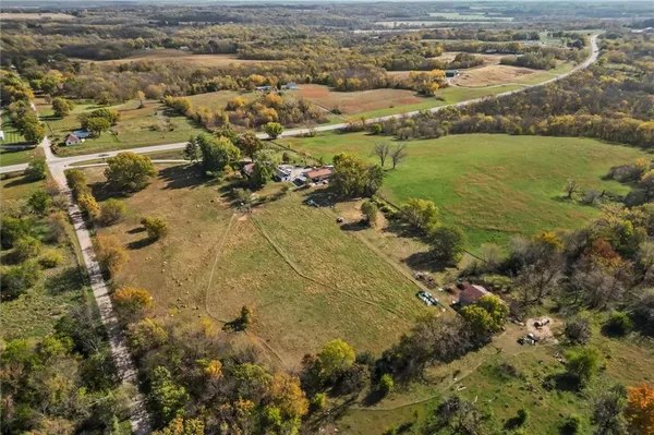 $424,900 | 17190 Highway 13, Rayville, MO 64084