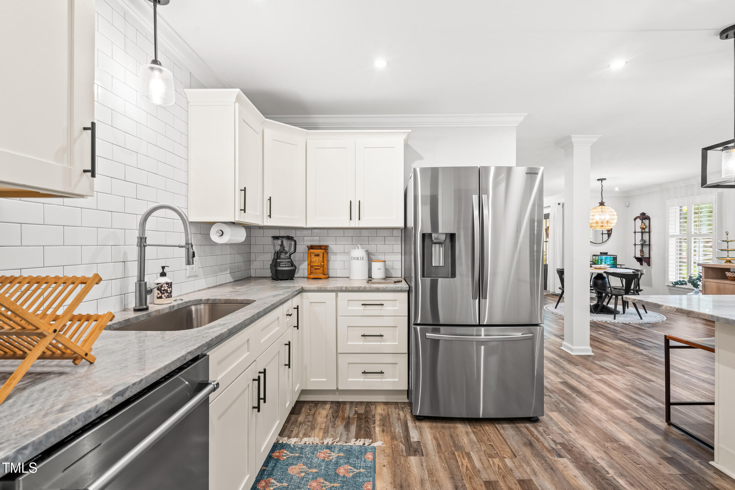 911 Temple Street Raleigh, NC 27609 - Photo 19 of 61 Kitchen