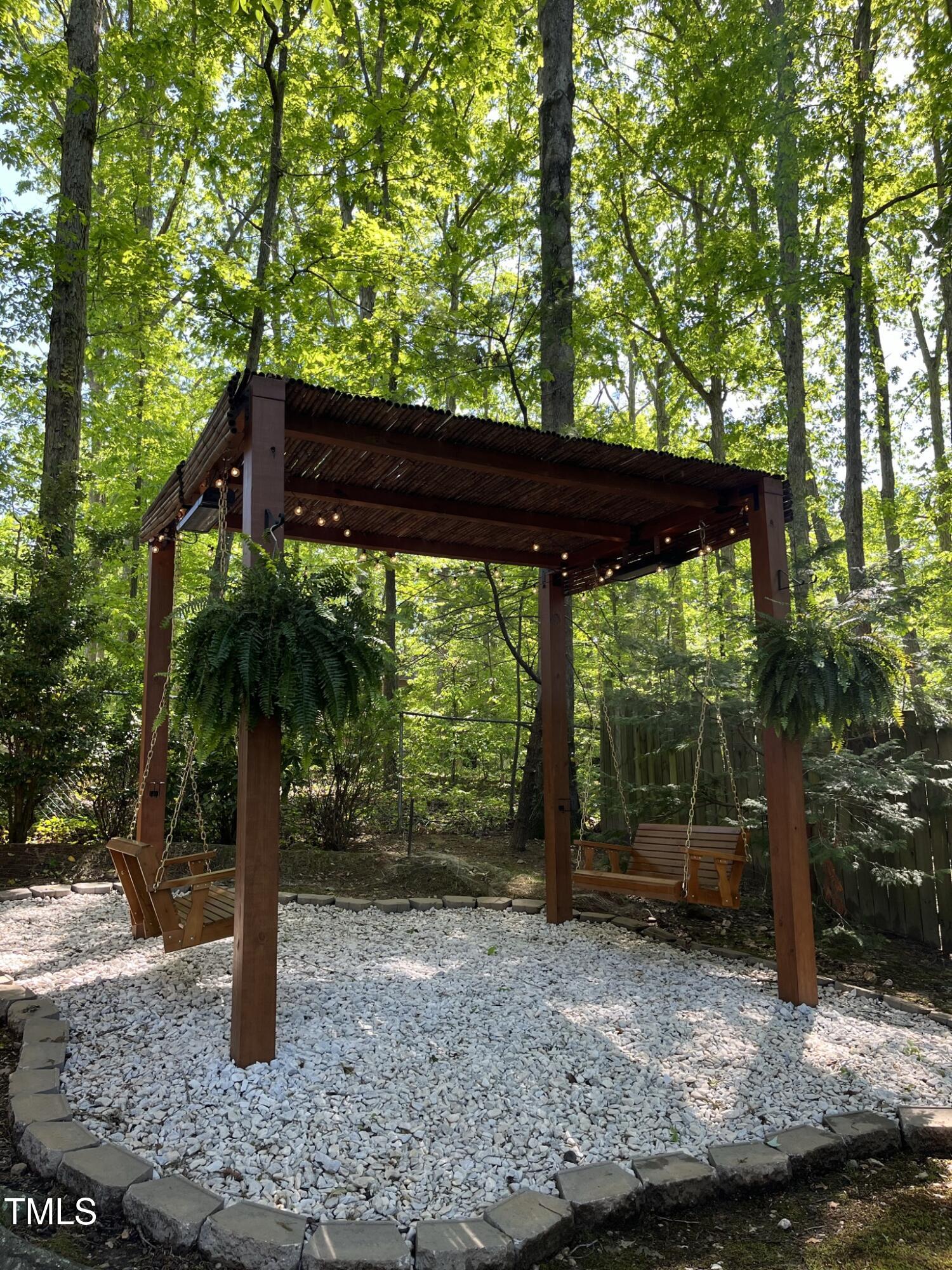 911 Temple Street Raleigh, NC 27609 - Photo 50 of 61 Swings