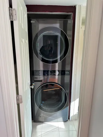 $3,400 | 17 Great Cove Drive, Newmarket, NH 03857