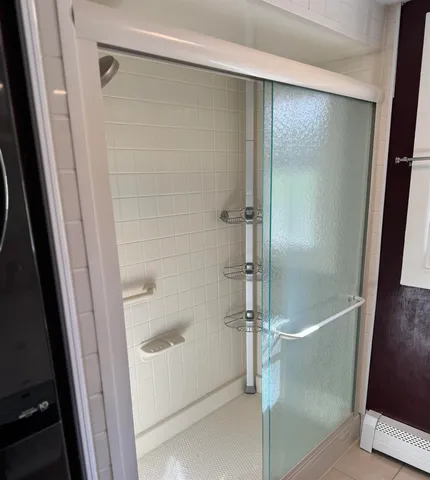 $3,400 | 17 Great Cove Drive, Newmarket, NH 03857