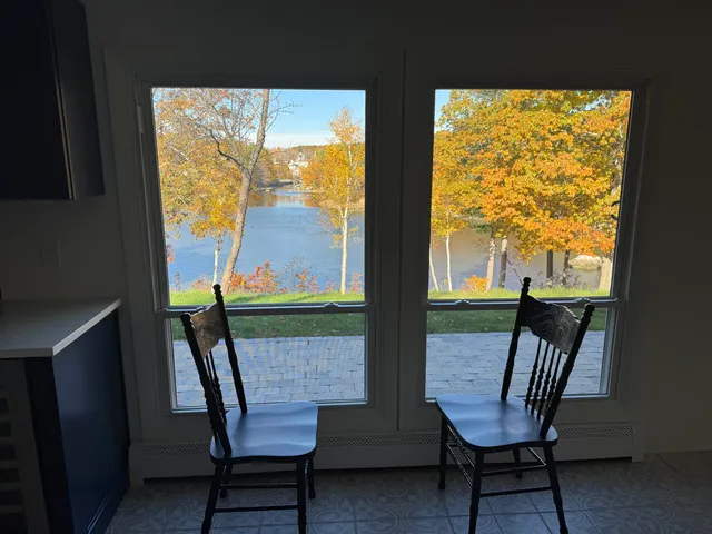 $3,400 | 17 Great Cove Drive, Newmarket, NH 03857