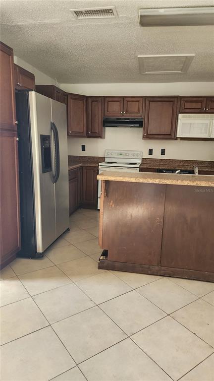 5015 Edmee Circle Orlando, FL 32822 - Photo 4 of 11