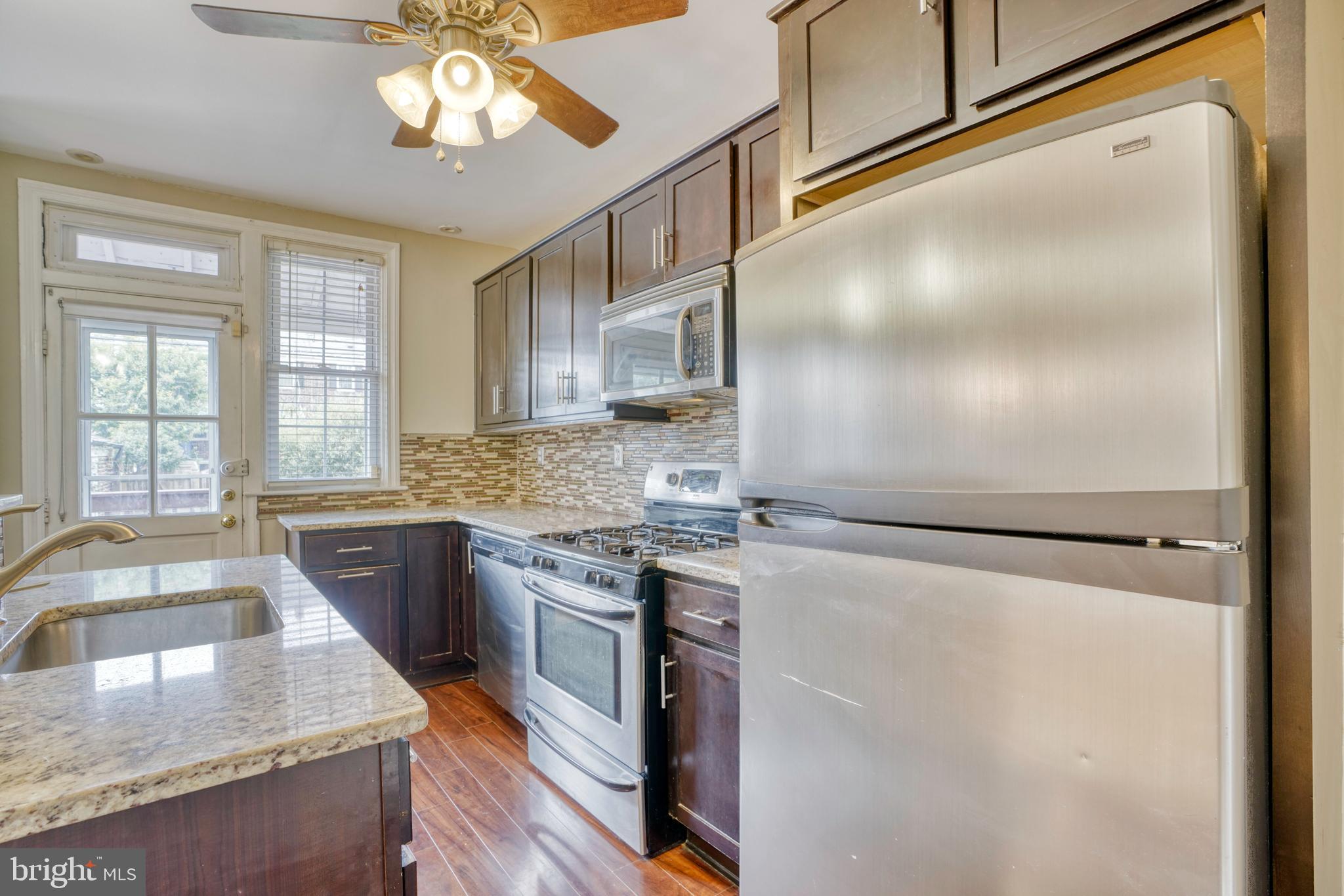 425 Hopkins Road Baltimore, MD 21212 - Photo 13 of 44