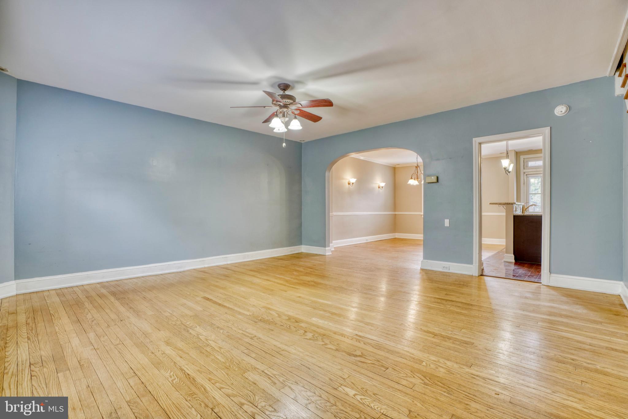 425 Hopkins Road Baltimore, MD 21212 - Photo 4 of 44
