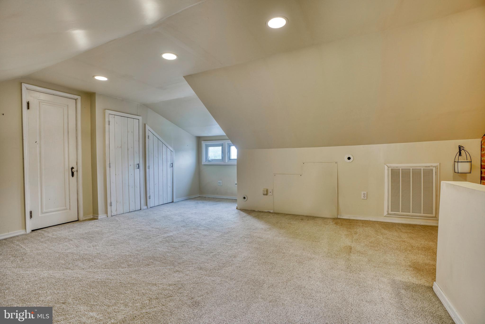 425 Hopkins Road Baltimore, MD 21212 - Photo 31 of 44