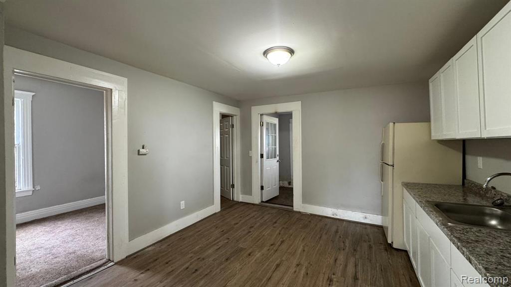 253 Beechwood Street River Rouge, MI 48218 - Photo 15 of 25
