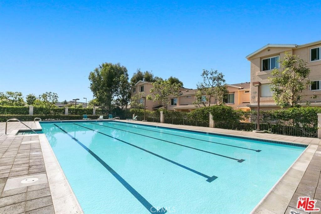 1050 Harbor Heights Drive, Unit I Harbor City, CA 90710 - Photo 5 of 7 a view of a terrace with skyline