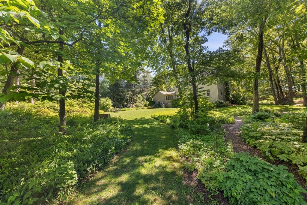15 Willard Grant Road Sudbury, MA 01776 - Photo 33 of 40