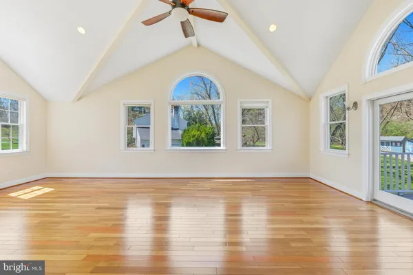 $850,000 | 76 Colonial Circle, Thornton, PA 19373