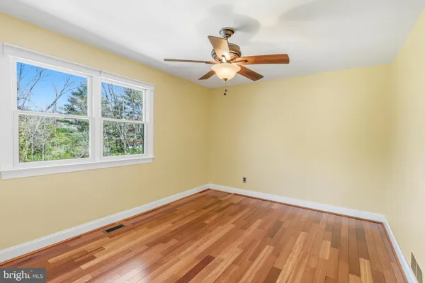 $850,000 | 76 Colonial Circle, Thornton, PA 19373