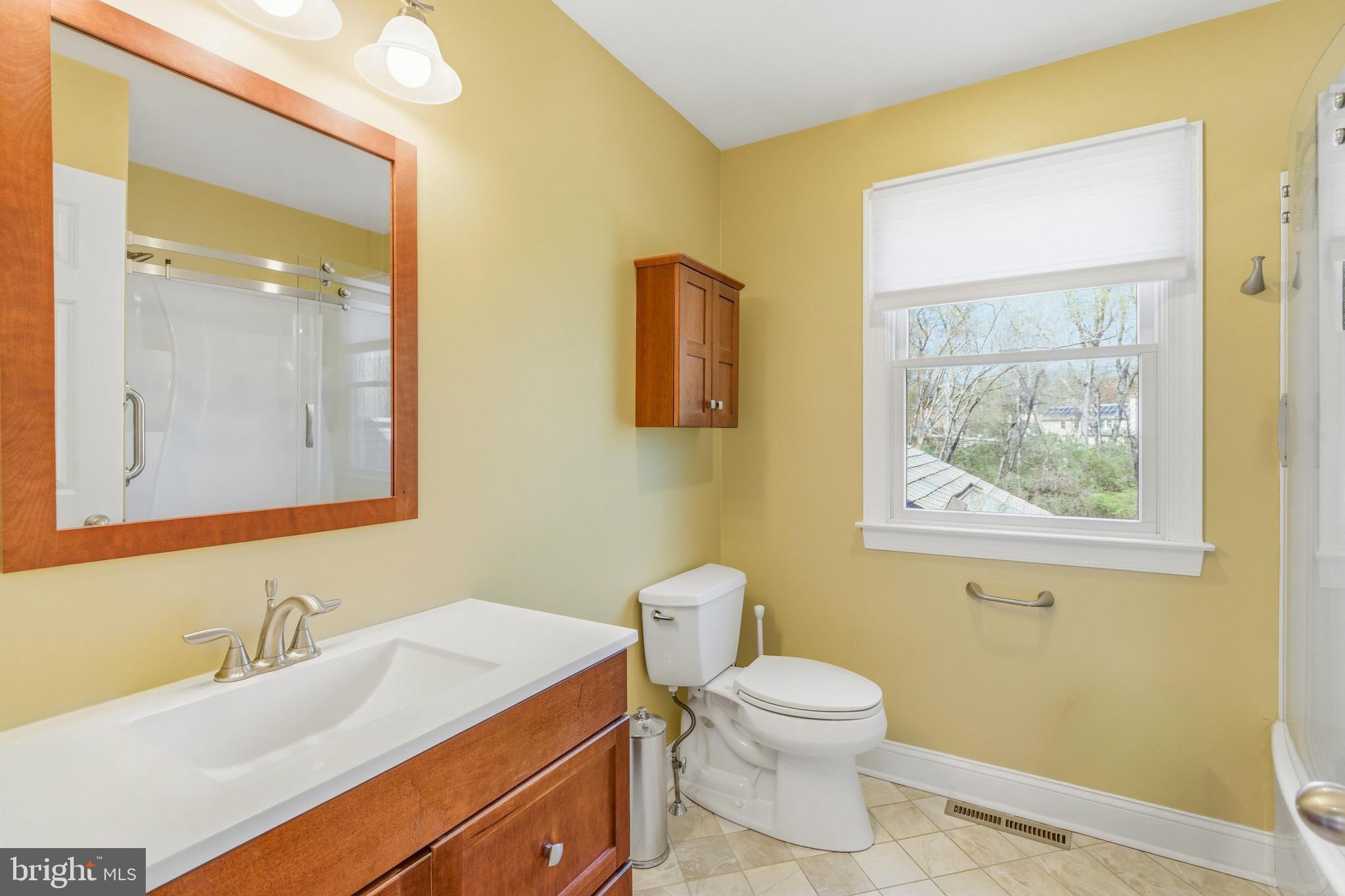 76 Colonial Circle Thornton, PA 19373 - Photo 33 of 42 Updated Hall Bathroom