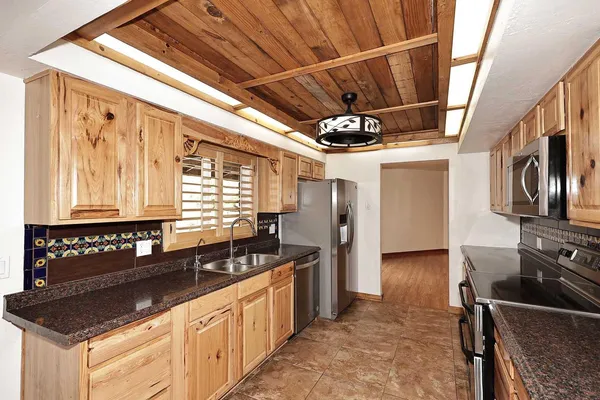 $5,000 | 29234 North 53rd Street, Cave Creek, AZ 85331