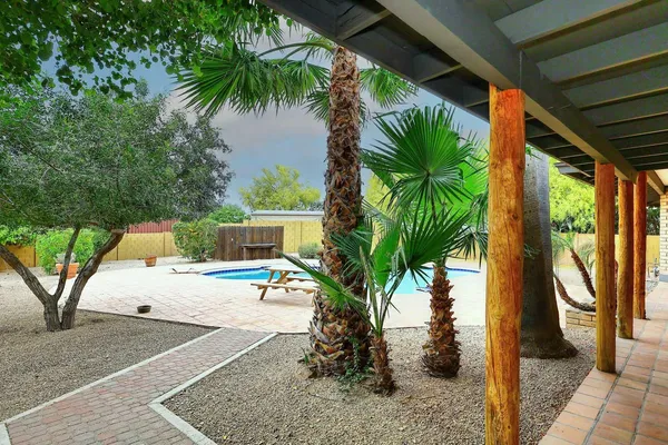 $5,000 | 29234 North 53rd Street, Cave Creek, AZ 85331