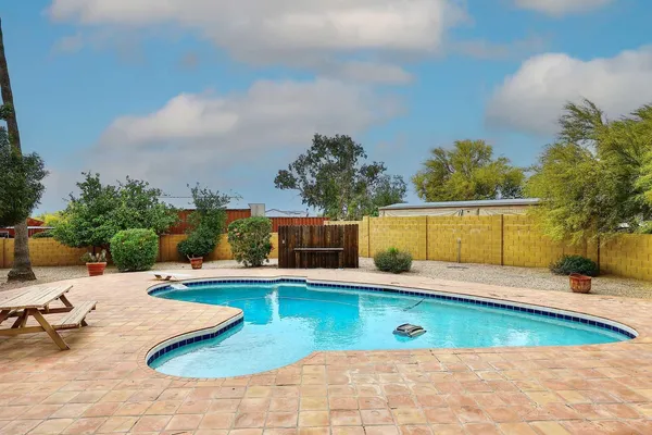 $5,000 | 29234 North 53rd Street, Cave Creek, AZ 85331