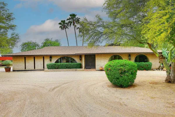 $5,000 | 29234 North 53rd Street, Cave Creek, AZ 85331