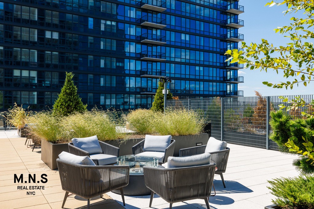 500 Degraw Street, Unit 808 Brooklyn, NY 11217 - Photo 20 of 30