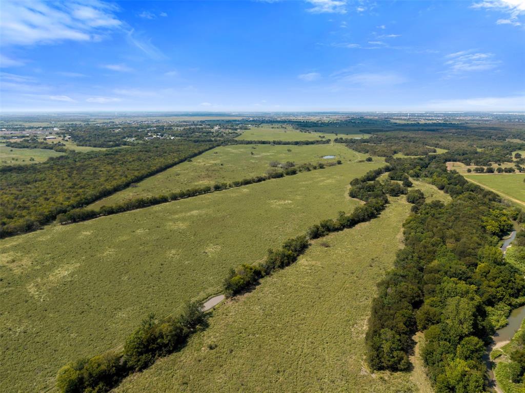 9520 Cr 262 Crandall Tx 75114 Crandall, TX 75114 - Photo 12 of 18 a view of an ocean and city