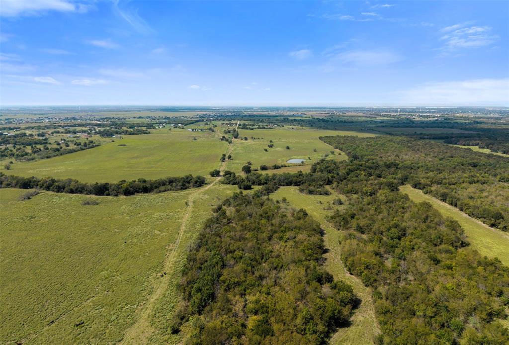 9520 Cr 262 Crandall Tx 75114 Crandall, TX 75114 - Photo 14 of 18 a view of an ocean and beach