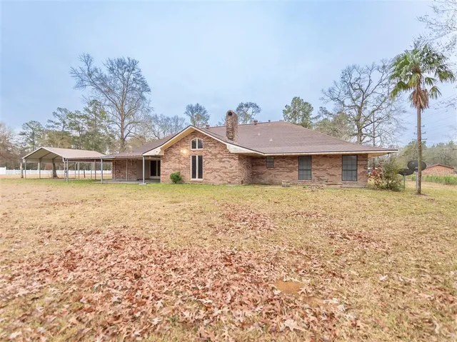 $210,000 | 220 Woodland Drive, Oakdale, LA 71463