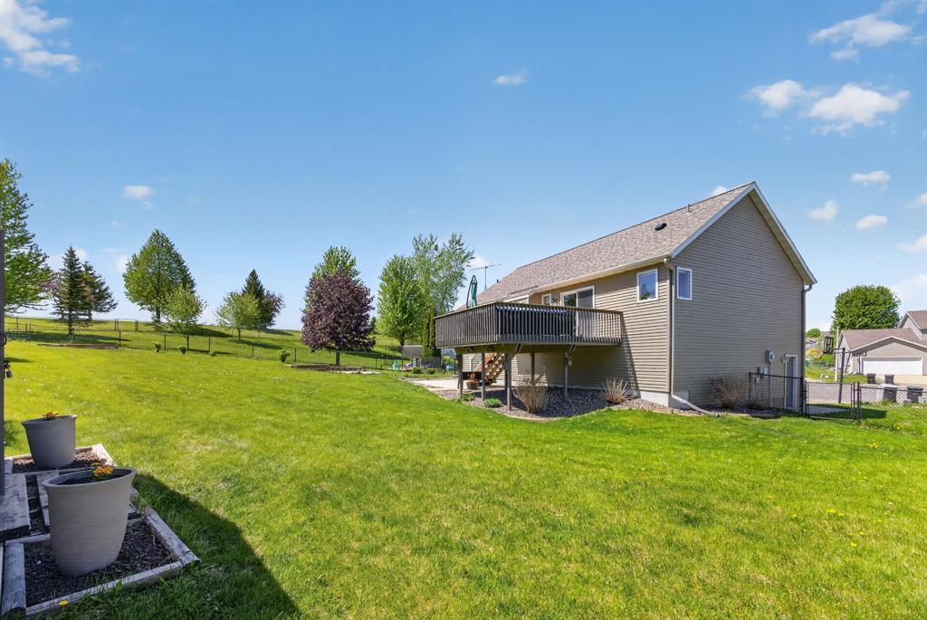 5208 Pinehurst Lane Northwest Rochester, MN 55901 - Photo 42 of 45