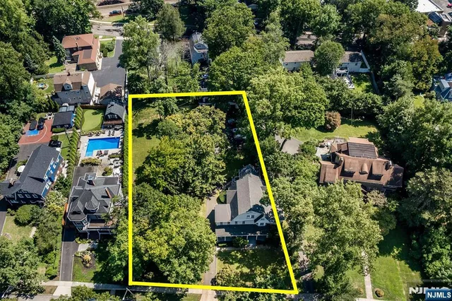 $1,600,000 | 163 Park Street, Montclair, NJ 07042