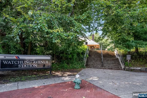 $1,600,000 | 163 Park Street, Montclair, NJ 07042