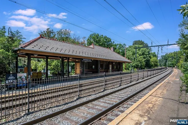 $1,600,000 | 163 Park Street, Montclair, NJ 07042