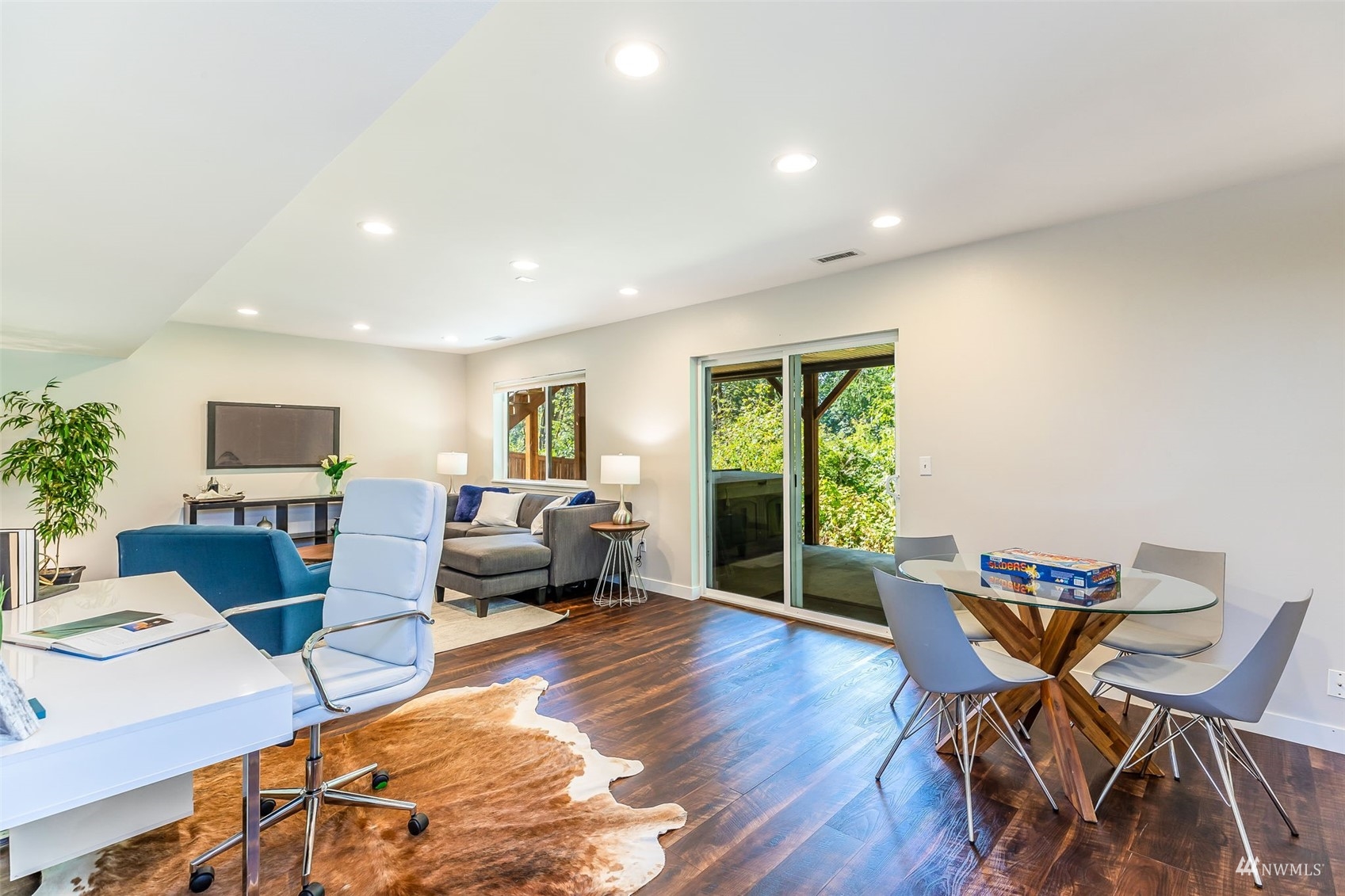 22110 14th Avenue West Bothell, WA 98021 - Photo 22 of 40 a living room with furniture and a wooden floor