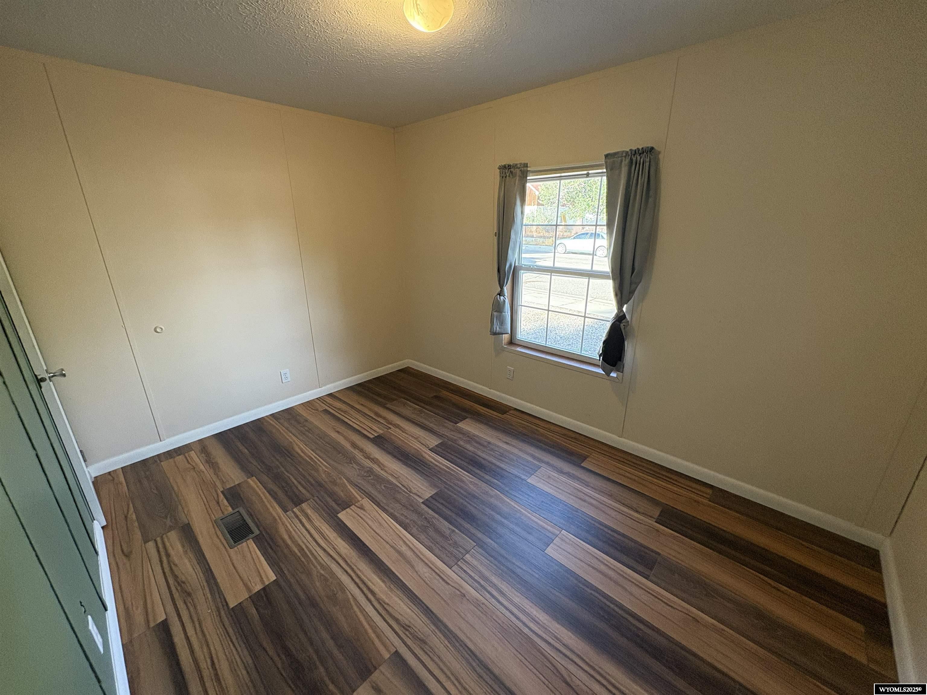 400 South 1st Street Lander, WY 82520 - Photo 15 of 19