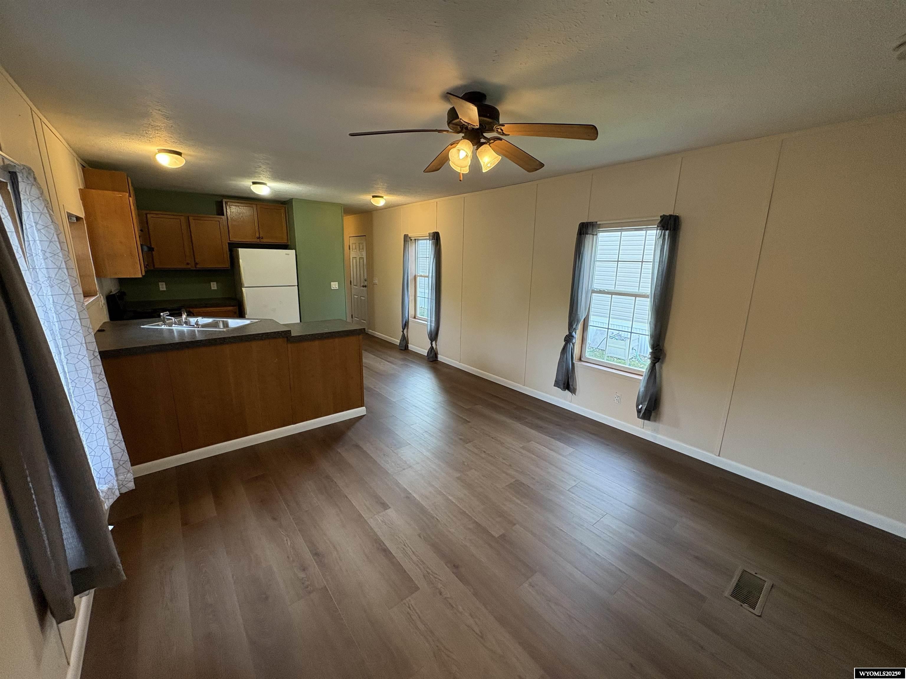 400 South 1st Street Lander, WY 82520 - Photo 17 of 19