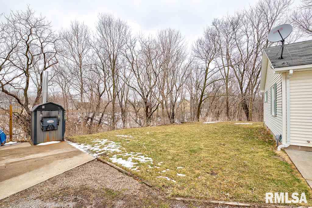 9216 140th Street West Taylor Ridge, IL 61284 - Photo 4 of 24