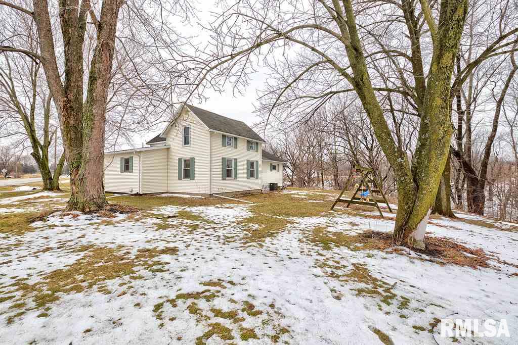 9216 140th Street West Taylor Ridge, IL 61284 - Photo 5 of 24