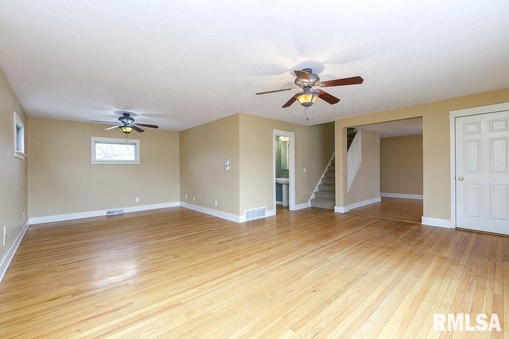 9216 140th Street West Taylor Ridge, IL 61284 - Photo 10 of 24