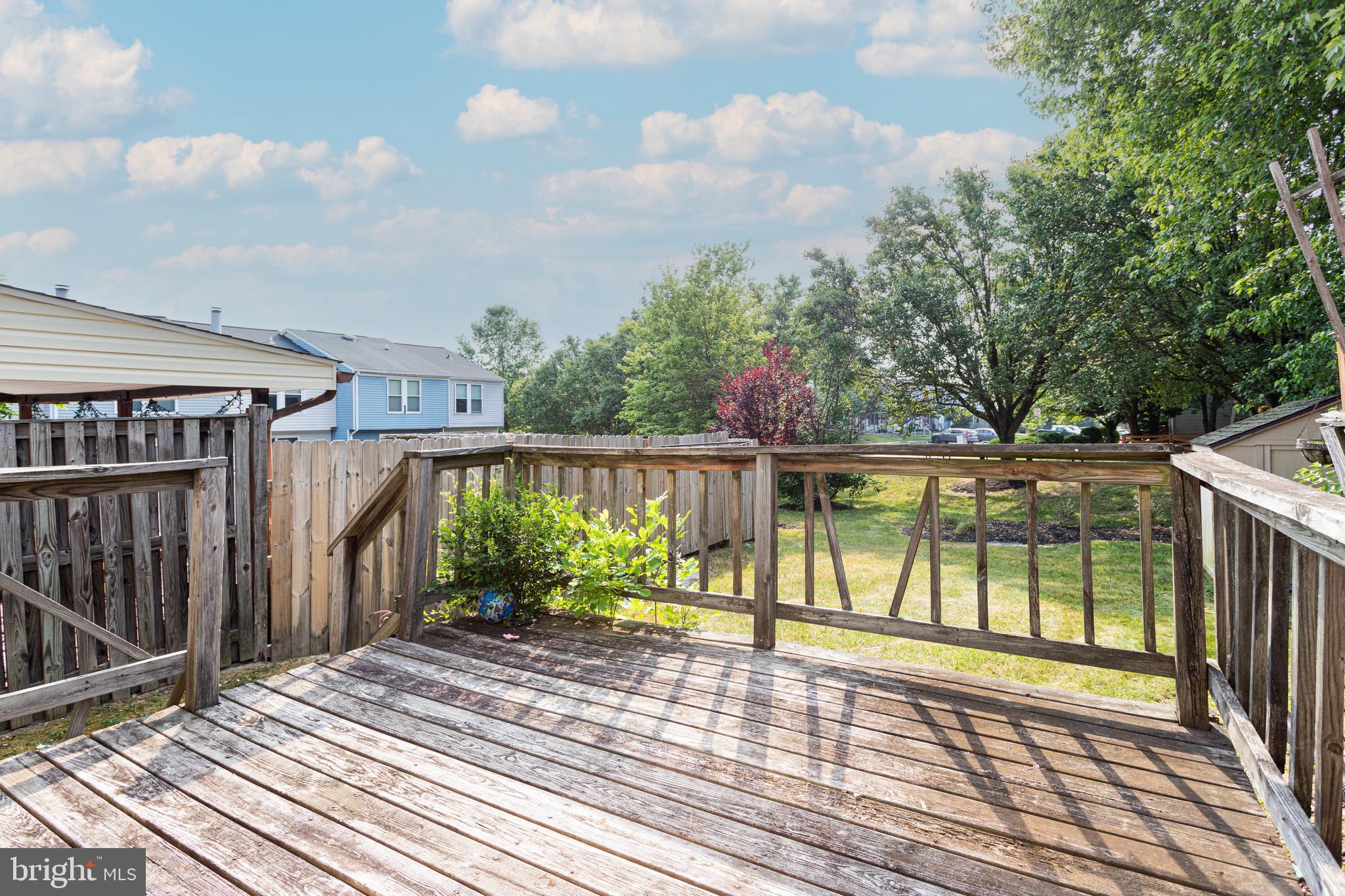 35 Trailwood Road Nottingham, MD 21236 - Photo 15 of 16 rear yard deck
