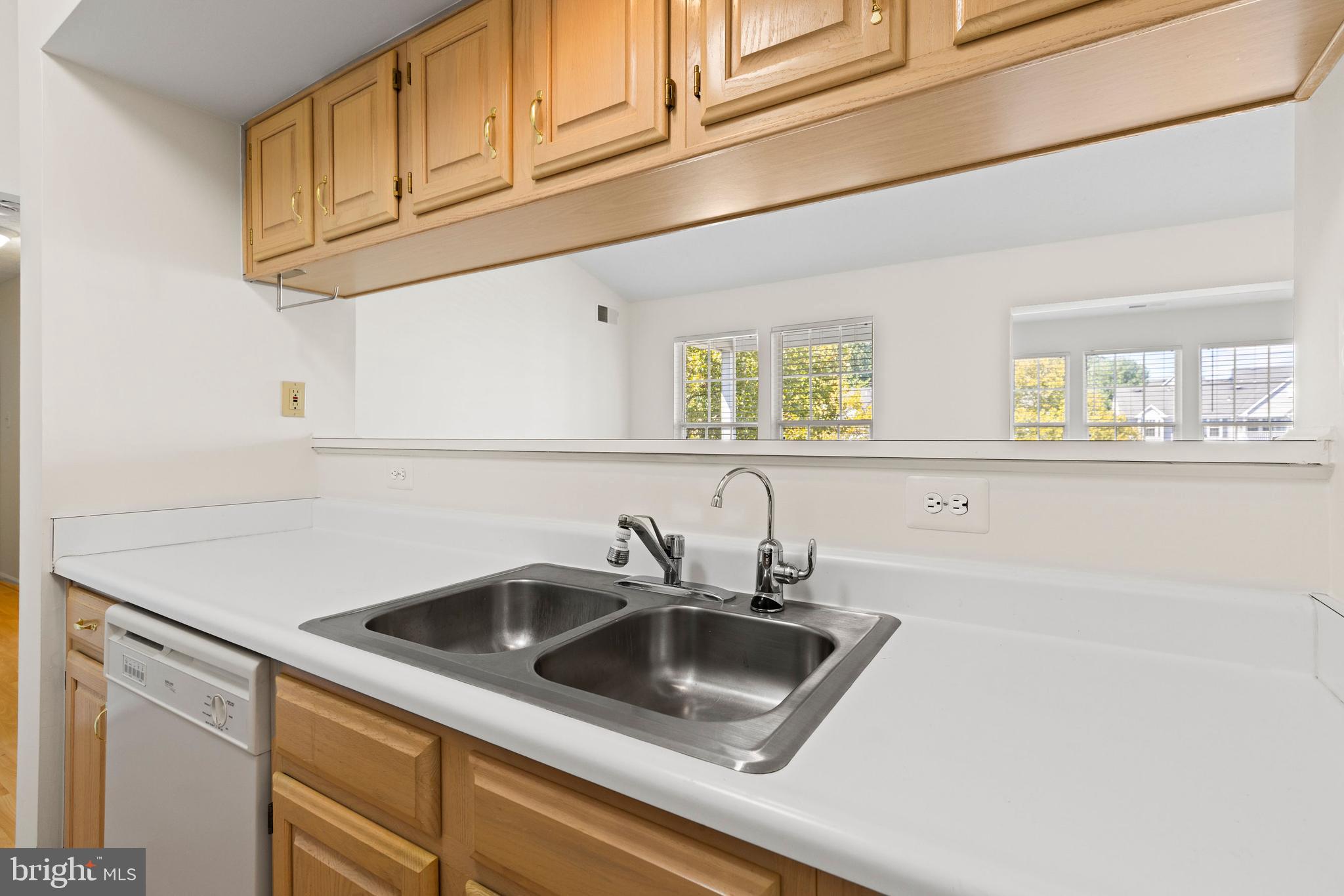 27 Laurel Path Court, Unit 627 Nottingham, MD 21236 - Photo 11 of 21 Open to Family Room