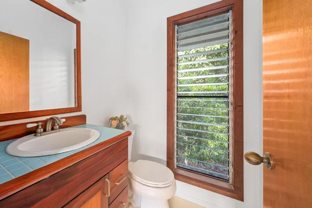 $545,000 | 88-2497 Milolii Road, Captain Cook, HI 96704