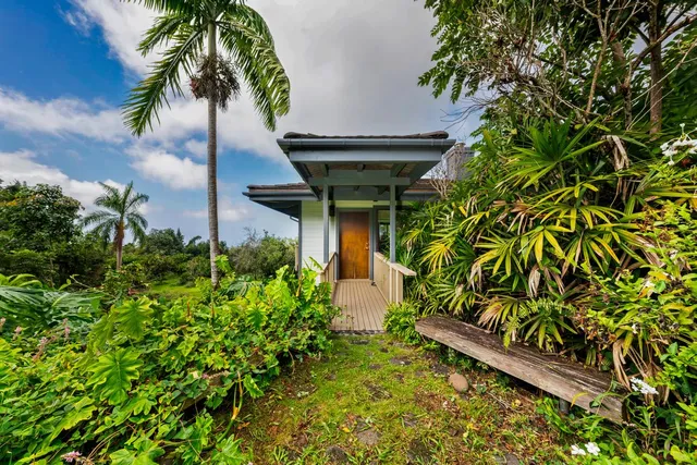 $545,000 | 88-2497 Milolii Road, Captain Cook, HI 96704