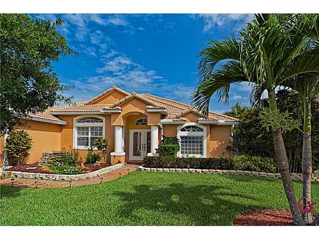 1963 Southwest Panther Trace Stuart, FL 34997 - Photo 1 of 25 Gallery Image 1
