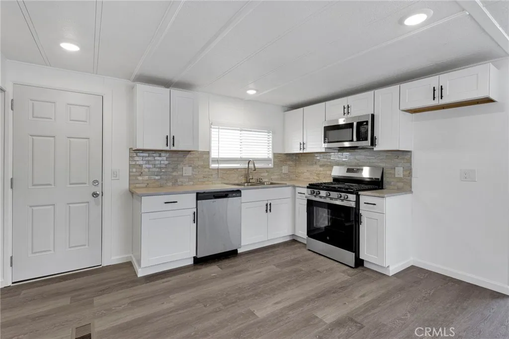 15252 Seneca Road, Unit 29 Victorville, CA 92392 - Photo 6 of 28