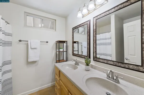 $3,800 | 1746 Candelero Court, Walnut Creek, CA 94598