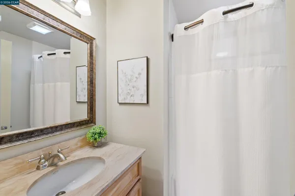 $3,800 | 1746 Candelero Court, Walnut Creek, CA 94598
