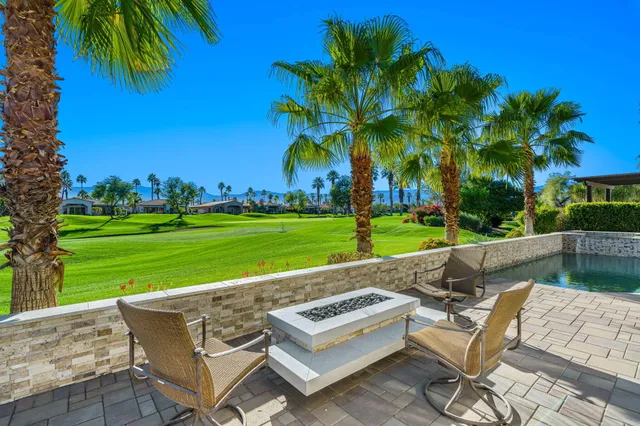$2,195,000 | 443 Tomahawk Drive, Palm Desert, CA 92211