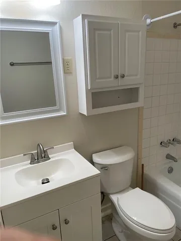 $900 | 534 Homewood Place, Unit C, Westwego, LA 70094