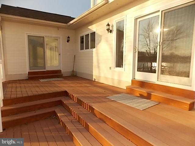 836 Luthardt Road Baltimore, MD 21220 - Photo 7 of 26 Trek Deck