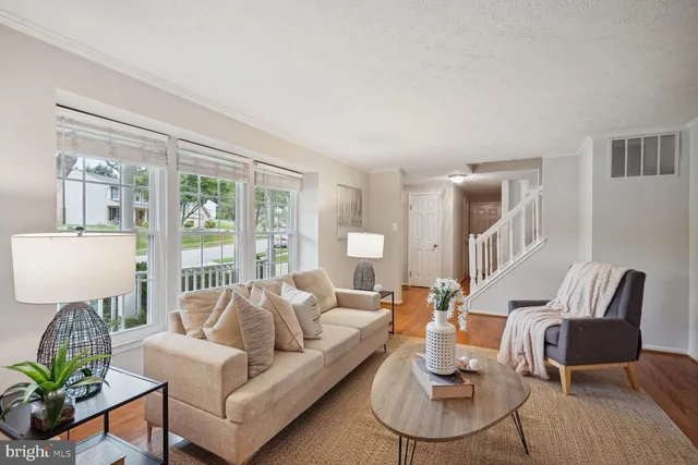 $3,800 | 6311 Falling Brook Drive, Burke, VA 22015