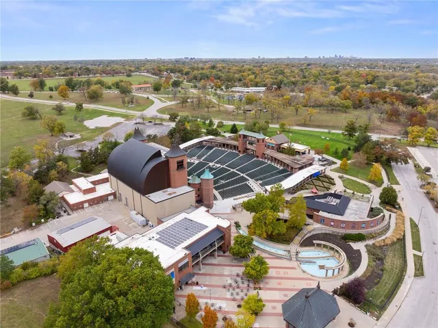 $265,000 | 3440 East 63rd Street, Kansas City, MO 64130