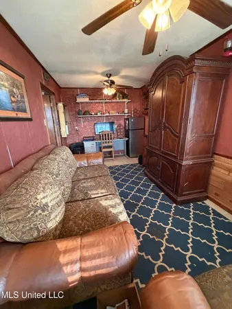 $249,999 | 167 Crawford Camp Lane, Monticello, MS 39654